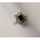 A Lady's 18 ct White Gold Sapphire and Diamond Ring, size T, approx wt 3.7 gms.