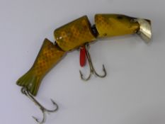 A Vintage Eveready Articulated Salmon Lure, approx 11 cms long.