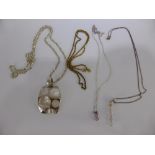 A Collection of Miscellaneous Jewellery, including a lady's 925 hallmarked mother of pearl pendant