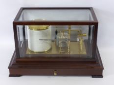 A Mid-20th Century Gluck Co Ltd, Barograph Nr 7D, R8D, with a silvered 8-day spring driven