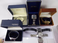 A Collection of Gentleman's Vintage Seiko Wrist Watches, most in the original boxes including a