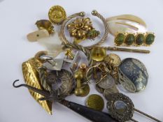 An Miscellaneous Collection of Antique and Other Costume Jewellery, including scabbard beetle