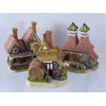 A Quantity of David Winter 'Guild Member' Model Houses, including D1114 Stale Ale, D1115 The