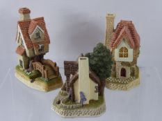 A Quantity of David Winter 'Guild Member' Model Houses, including D1040 Tile Maker's Cottage,