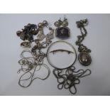 A Quantity of Vintage and Antique Silver Jewellery, including a gate link neck chain, Art Nouveau