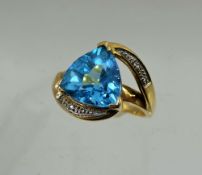 A Lady's 9ct gold Aquamarine ring, size N, approx 4.6 gms.