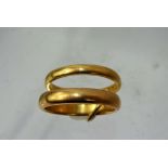 Two Lady's 22 ct Wedding Bands, size G and L, approx 6.5 gms