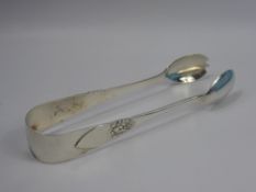 A Pair of Generous Sized Silver Serving Tongs, sterling silver hallmark, mm Petersen, approx wt