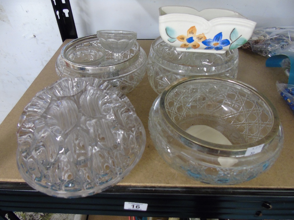 QUANTITY OF GLASS ITEMS - BOWLS