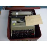 VINTAGE OLIVETTI STUDIO TYPEWRITER