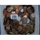 QUANTITY OF ASSORTED COINS