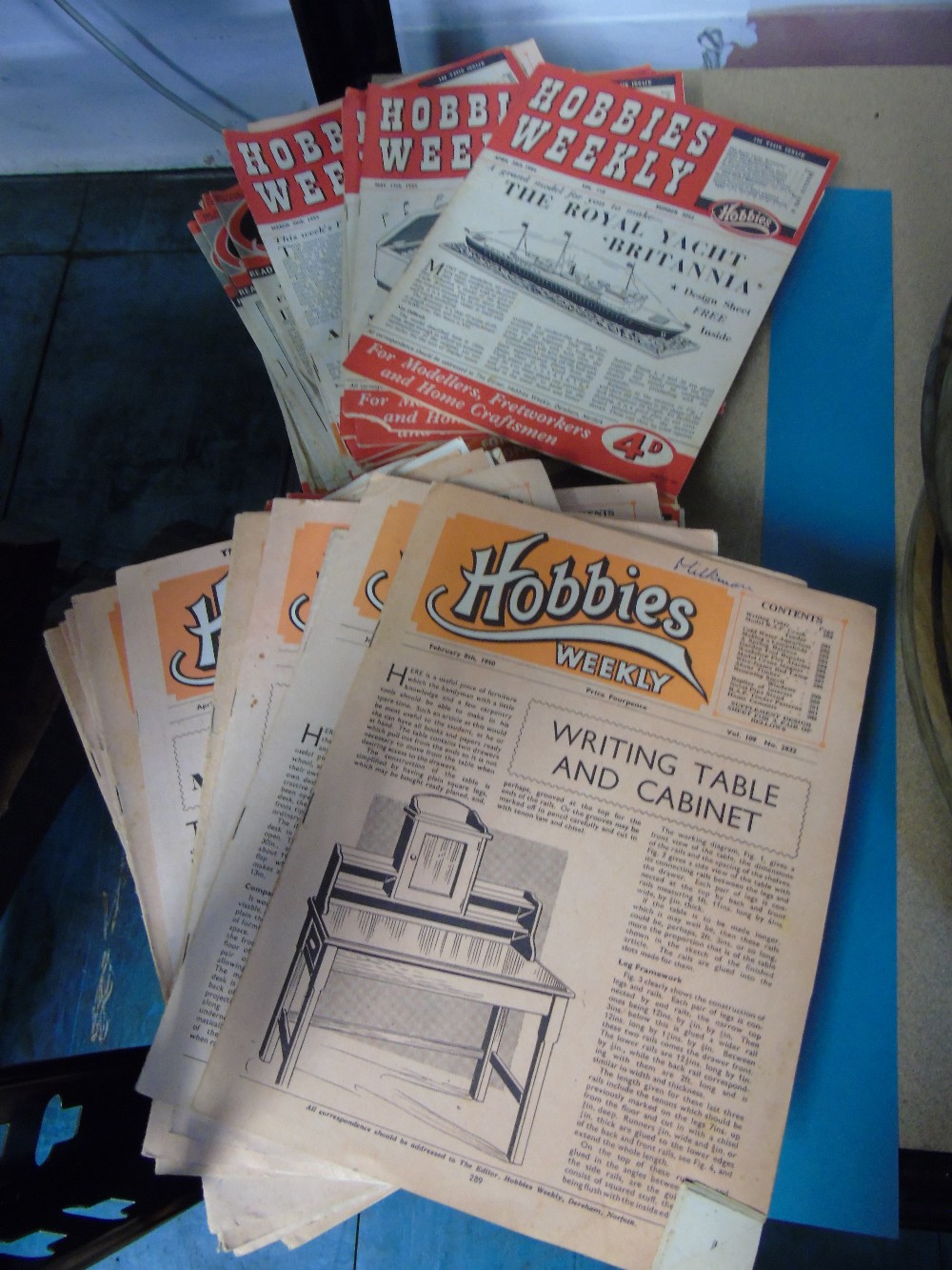 COLLECTION OF 1950S HOBBIES WEEKLY MAGAZINES(ALL WITH ORIGINAL PLANS)