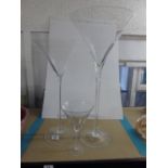 3 GRADUATED DISPLAY MARTINI / COCKTAIL GLASSES