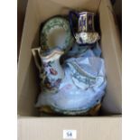 BOX OF MIXED VINTAGE CHINA