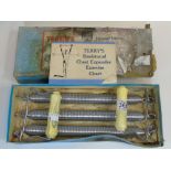 BOXED TERRYS STEEL STRAND CHEST EXPANDER