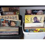 LARGE COLLECTION OF ALBUMS/LPS