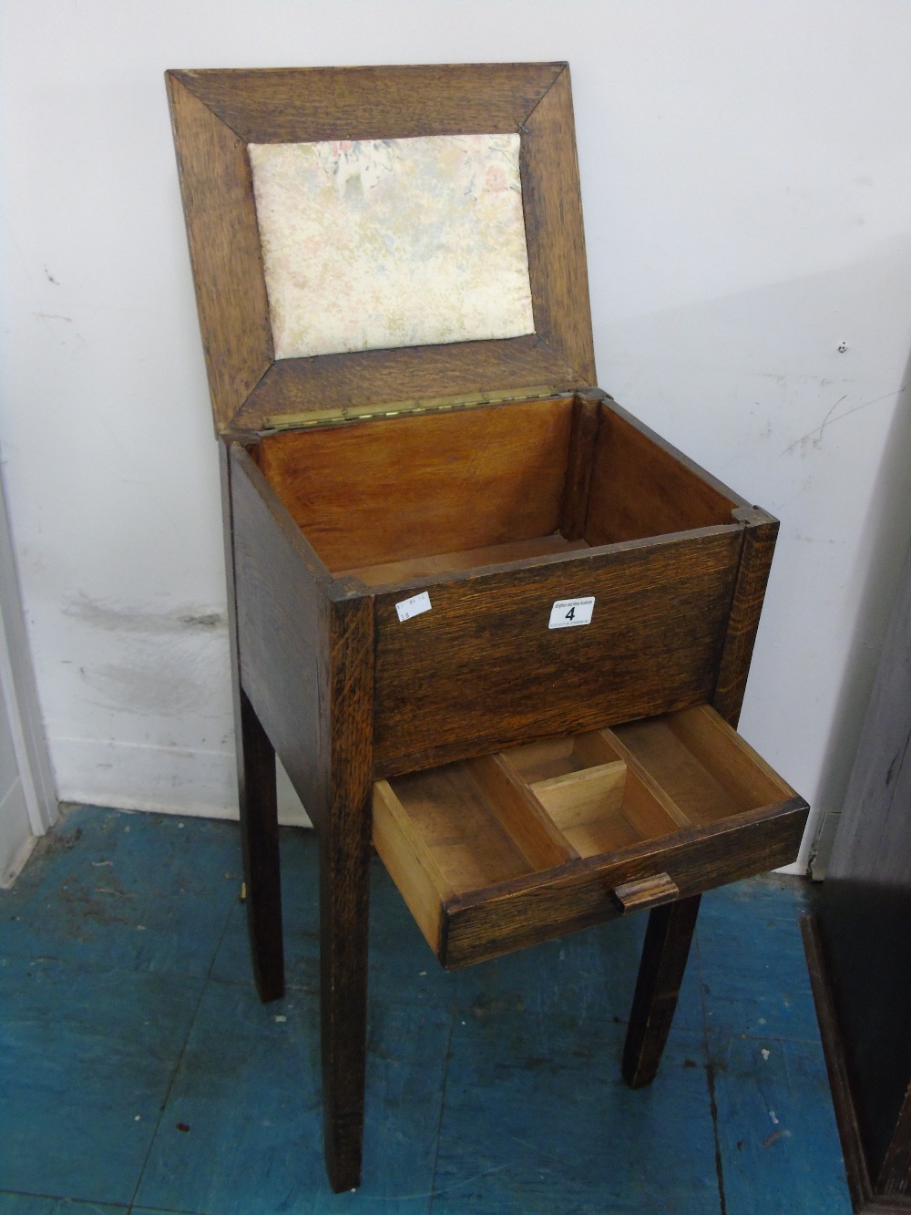 VINTAGE OAK SEWING BOX - Image 2 of 2