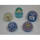 5 PAPERWEIGHTS INCLUDING CAITHNESS