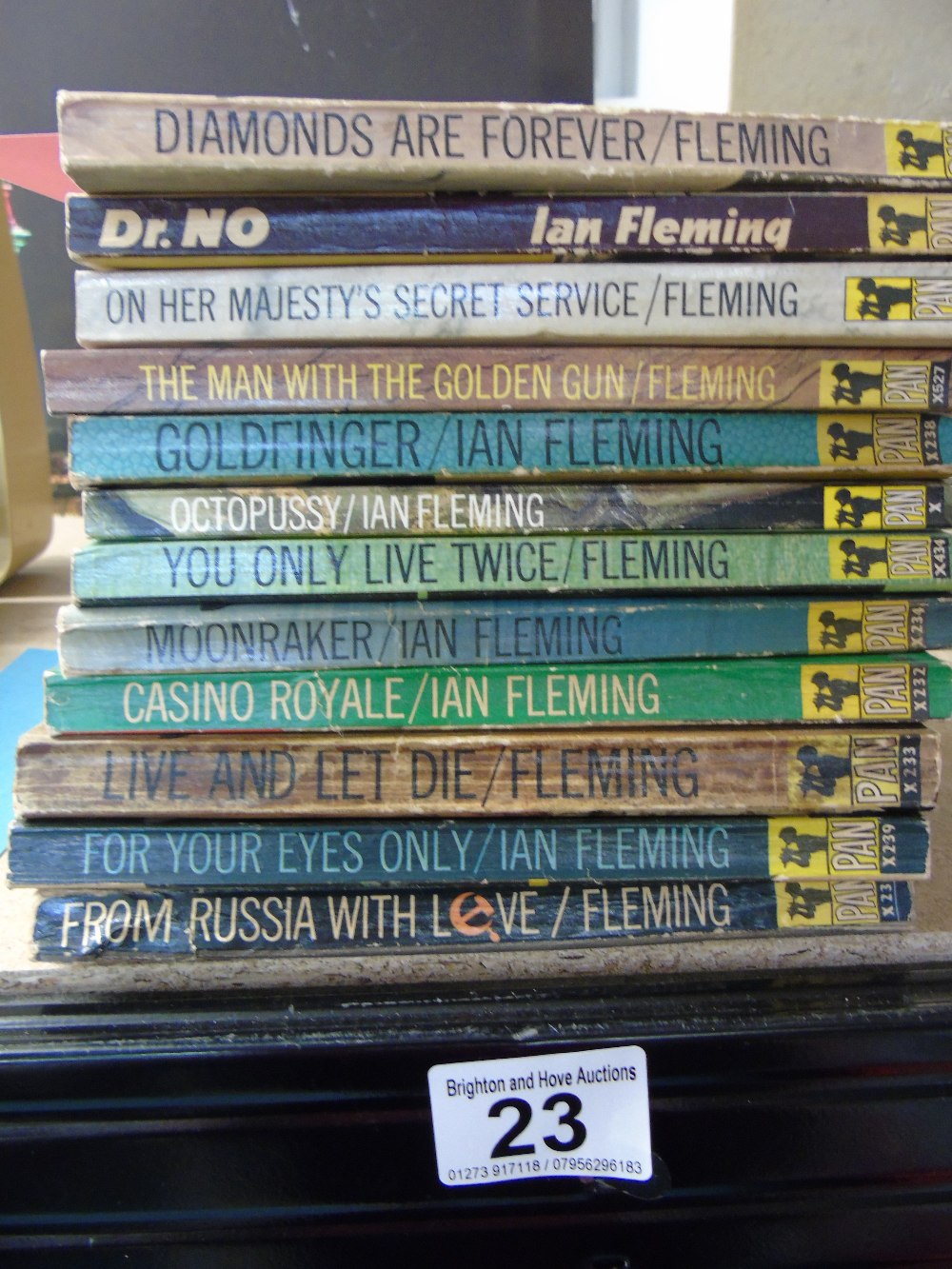 IAN FLEMING, JAMES BOND PAPERBACKS X 12