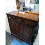 SMALL 2 DOOR SIDEBOARD