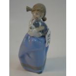 NAO FIGURE, GIRL WITH DOG