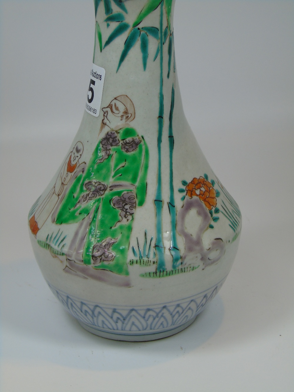 CHINESE FAMILLE VERTE VASE - Image 2 of 4