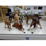 QUANTITY OF CERAMIC HORSE FIGURES