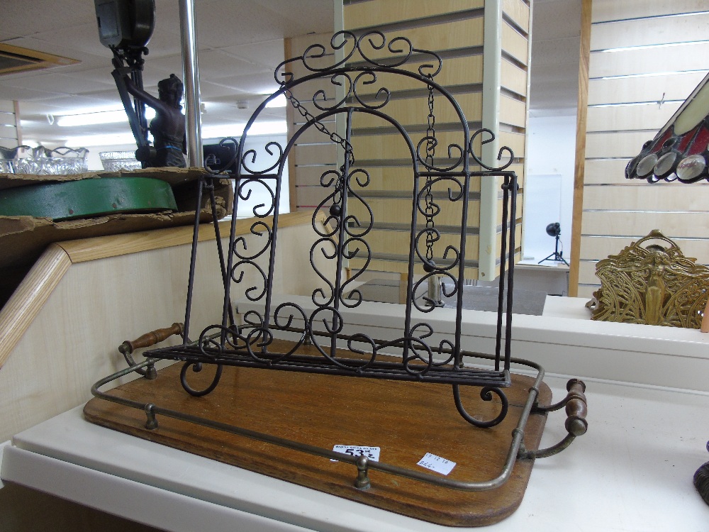 METAL BOOK STAND & GALLERIED TRAY