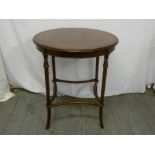 An Edwardian rosewood occasional table