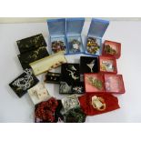 Quantity of costume jewellery to include brooches, bracelets, necklaces and watches