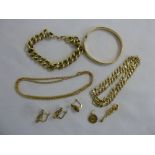A quantity of gold plated jewellery to include bracelets, necklaces, earrings and a pendant (9)