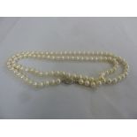 Cultured pearl necklace with 18ct gold and diamond clasp