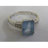 18ct white gold aquamarine and diamond ring, aquamarine approx 2ct, diamonds approx 20pts, approx