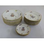 Royal Copenhagen, Saxon Flower dinner and side plates (20)