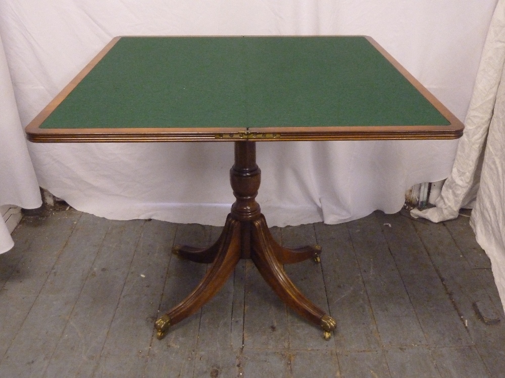 Reproduction mahogany card table on quatrefoil base - Image 2 of 2