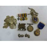 A quantity of military and Masonic medals and coins