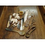 Carved ivory figures, horn spoons, etc.