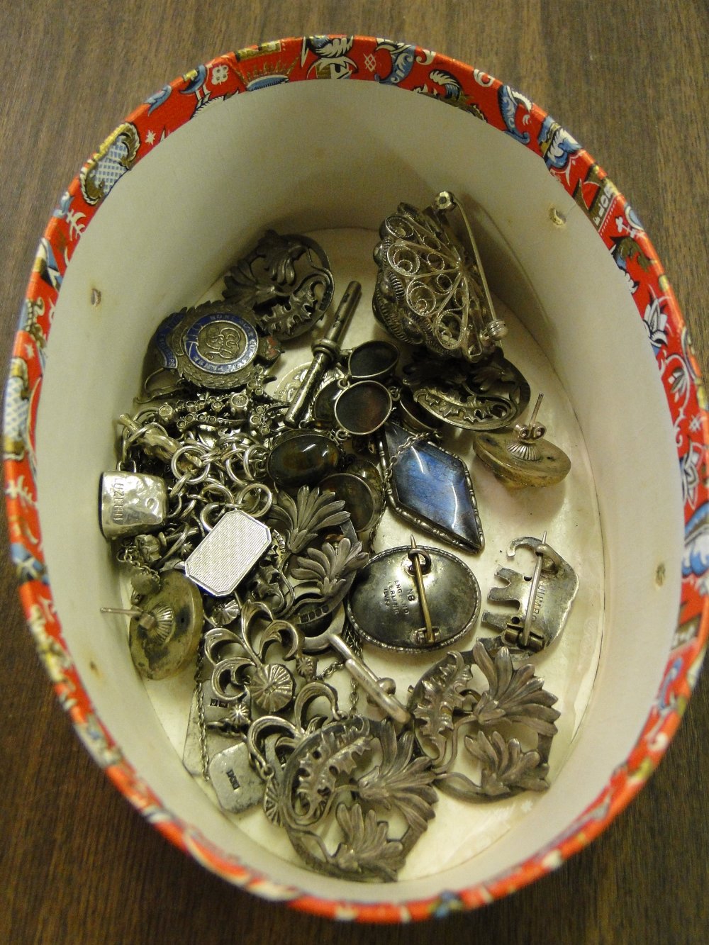 Silver fobs, earrings and other jewellery, 27.6g total.