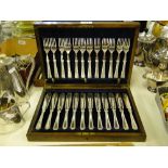 Cased set of fish cutlery for 12-people.