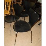 Set of 4 black Arne Jacobsen Series 7 style dining chairs