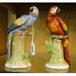 A pair of Sitzendorf parrots.