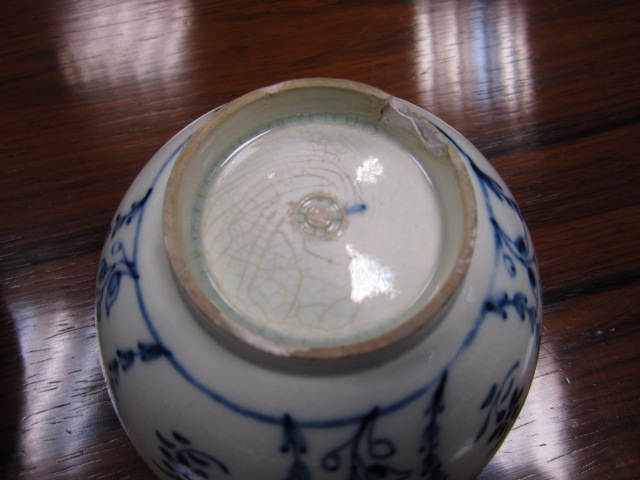 Small selection of English porcelain, including Philip Christian's Liverpool coffee can, - Image 5 of 9