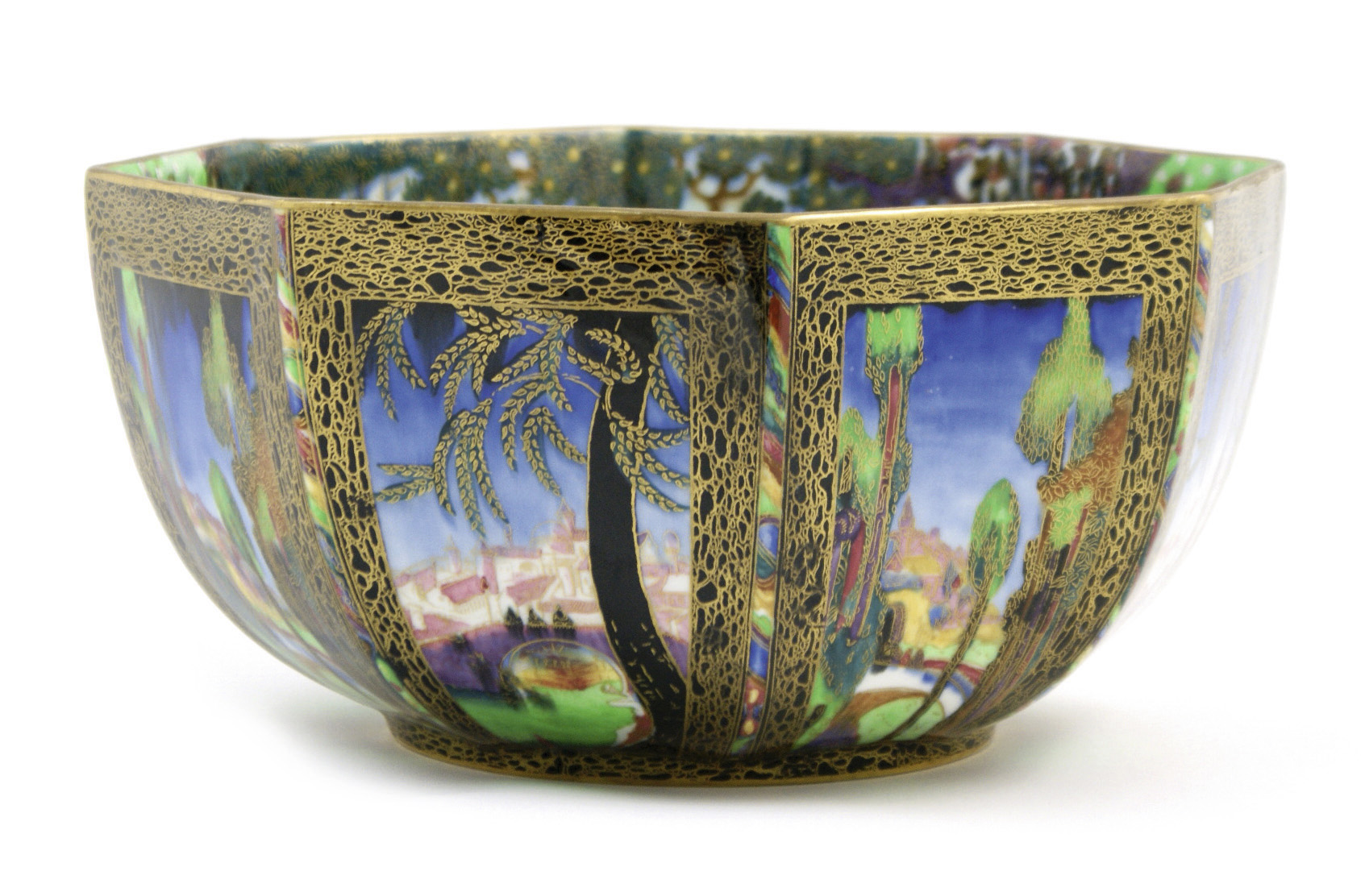 Wedgwood Fairyland lustre bowl by Daisy Makeig-Jones, pattern number Z5125,