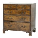 George III mahogany chest of drawers, circa 1800,