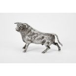 A Bull,833/1000 silver sculpture, naturalistic decoration Dim. - 12 x 19 x 5 cm; Peso - 732 g.