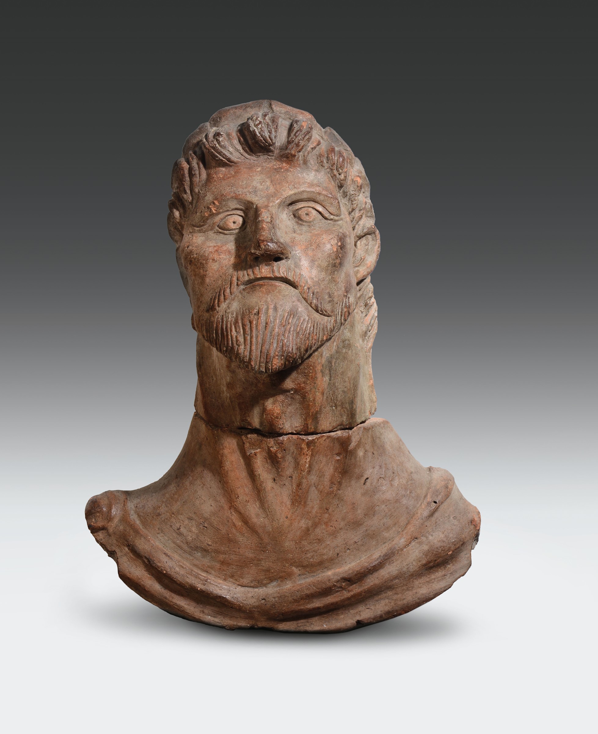 Grande testa virile di imperatore romano (Galba?) in terracotta. Arte lombarda del XV secolo,