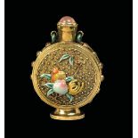 A gold snuff bottle with glaze and semi-precious stones inlays, China, Republic, 20th century h cm