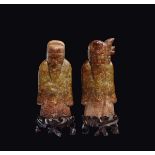 Two soapstone figures of wise men, China, 20th century h cm 10,5