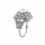 A rose cut diamond and platinum ring, Tiffany & C. montatura in platino
