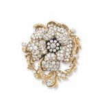 A diamond and gold "en tremblant" brooch montatura in oro giallo ed oro bianco 750/1000. XIX secolo,